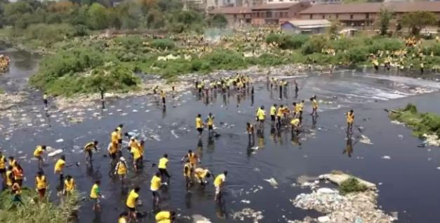 बुद्धनगरको वाग्मती किनारबाट  फोहर व्यवस्थापन